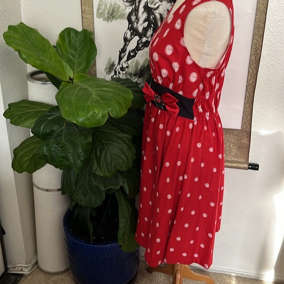 Disney Parks Dress Size Medium - Picture 4 of 7